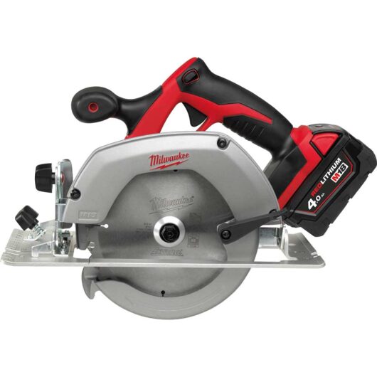 Milwaukee HD18 CS 18v Cordless Circular Saw 165mm 2 x 4ah Li-ion Battery Charger Bag